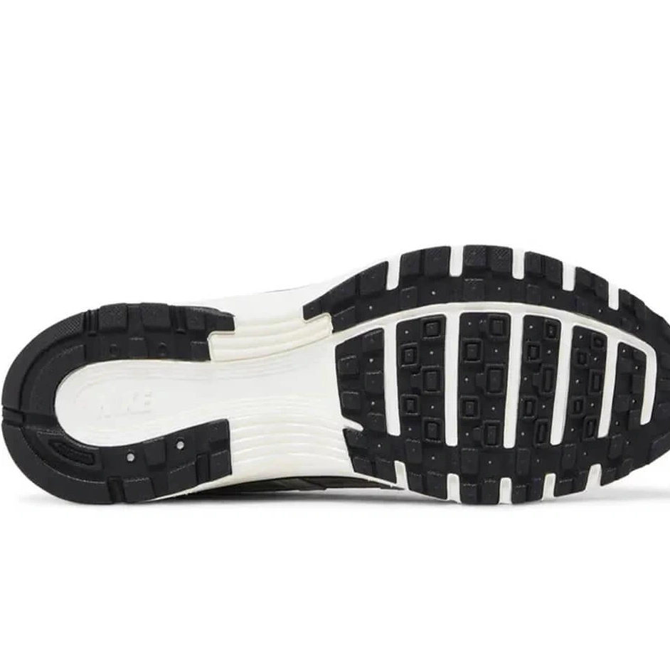 P-6000 Nike Metallic Silver 0803